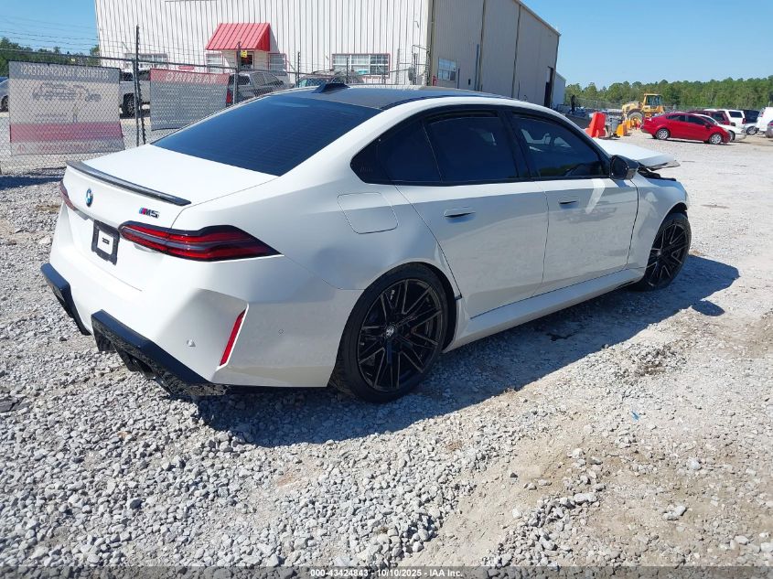 2025 BMW M5