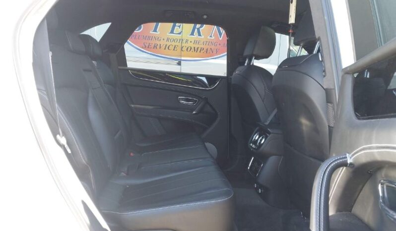 
								2019 Bentley Bentayga full									