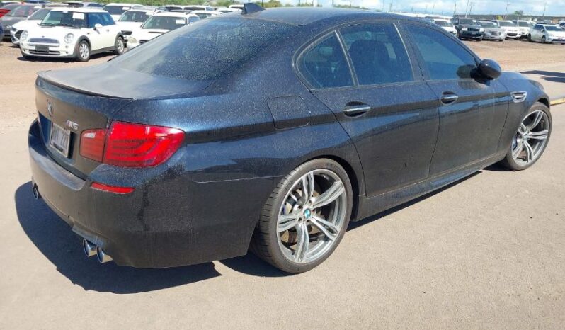 
								2013 BMW M5 full									