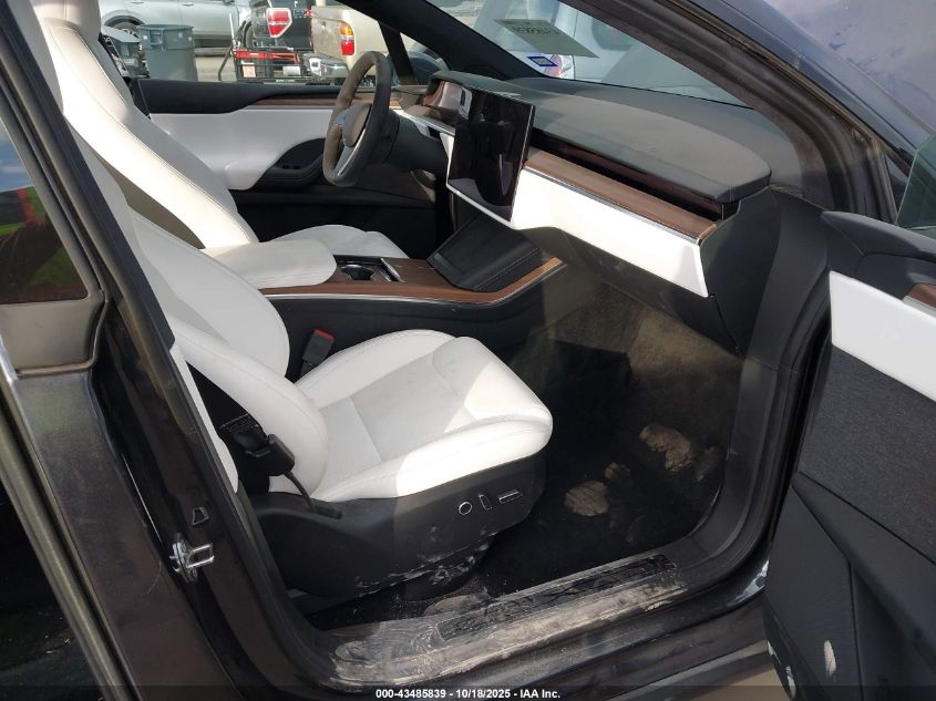 2025 Tesla Model x
