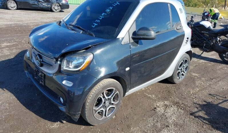 
								2016 Smart Fortwo full									