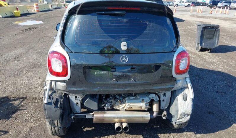 
								2016 Smart Fortwo full									