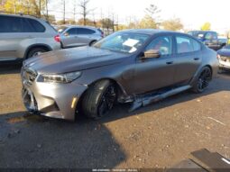 
										2025 BMW M5 full									