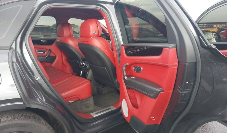 
								2018 Bentley Bentayga full									