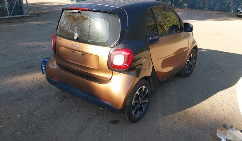 
								2016 Smart Fortwo full									