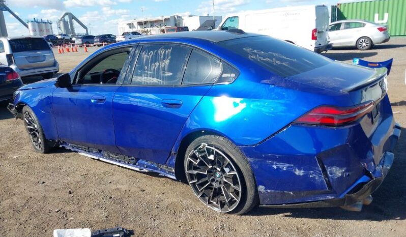 
								2026 BMW M5 full									