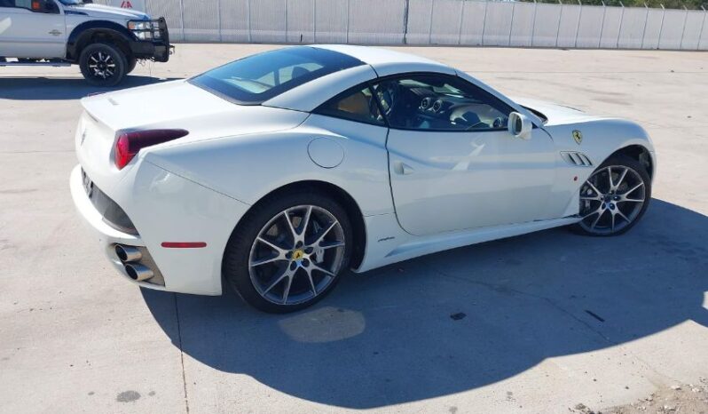
								2012 Ferrari California full									