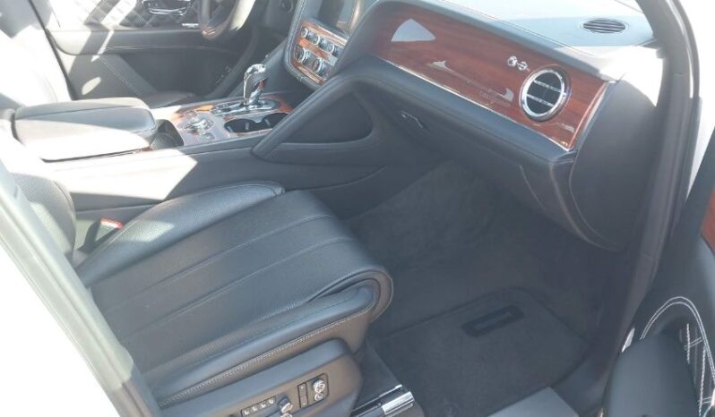 
								2021 Bentley Bentayga full									