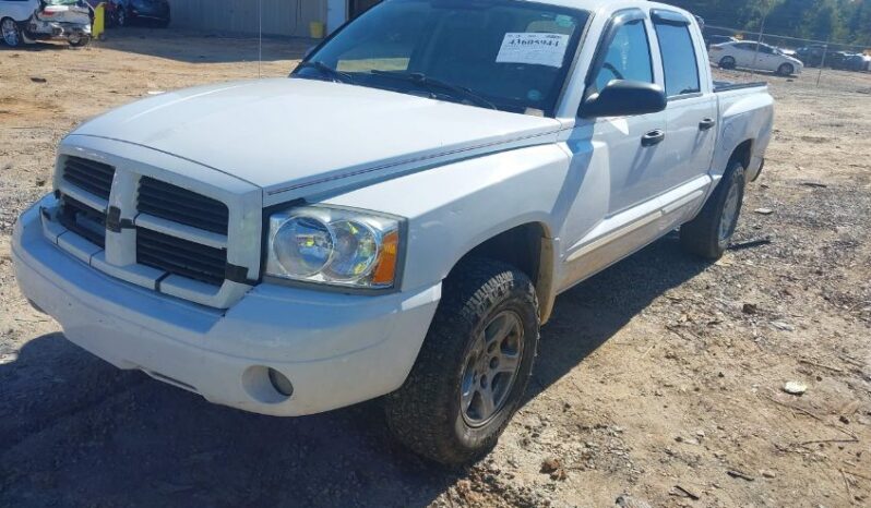 
								2006 Dodge Dakota full									