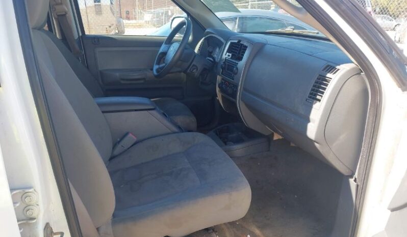 
								2006 Dodge Dakota full									