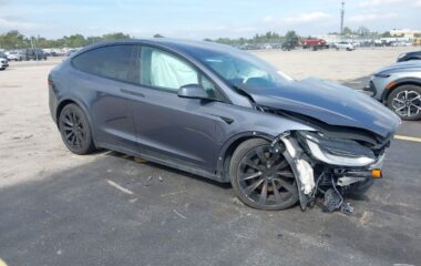 2023 Tesla Model x