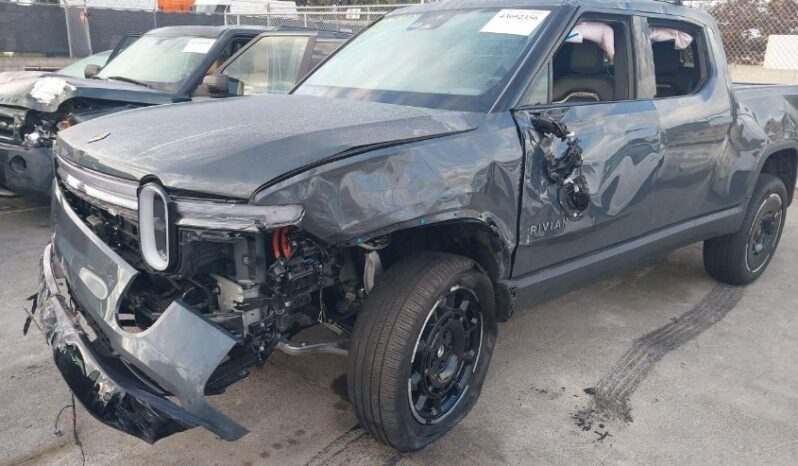
								2025 Rivian R1t full									