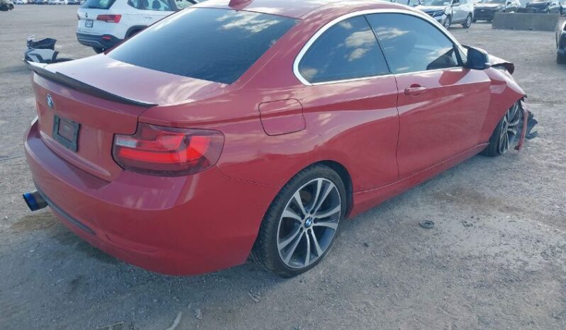 
								2016 BMW 2 series full									