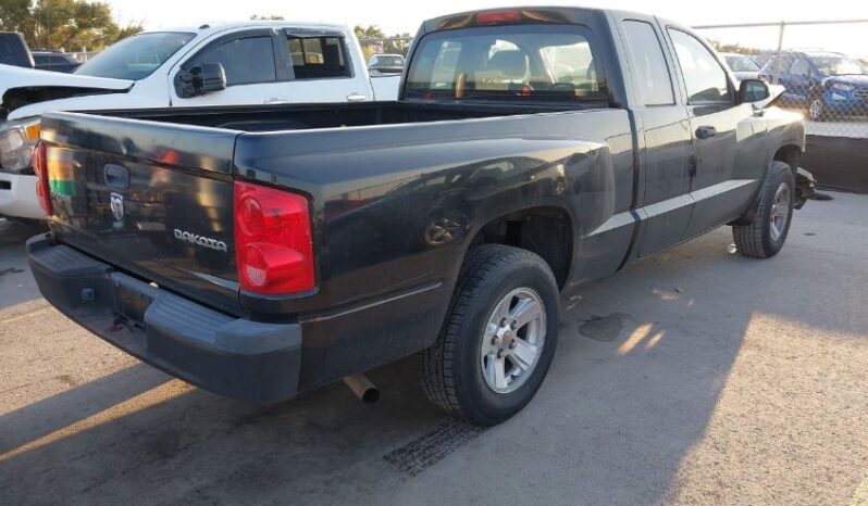 
								2010 Dodge Dakota full									