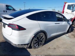 
										2022 Tesla Model x full									