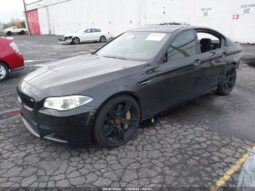 
										2015 BMW M5 full									