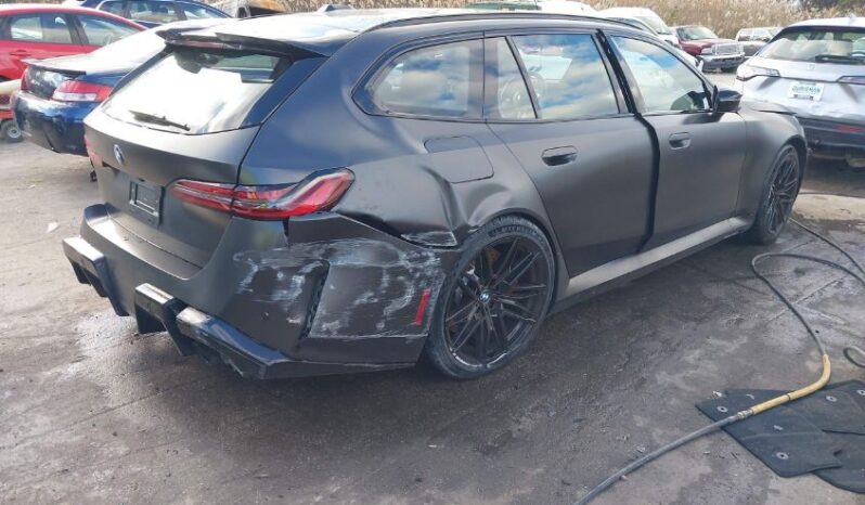 
								2026 BMW M5 full									