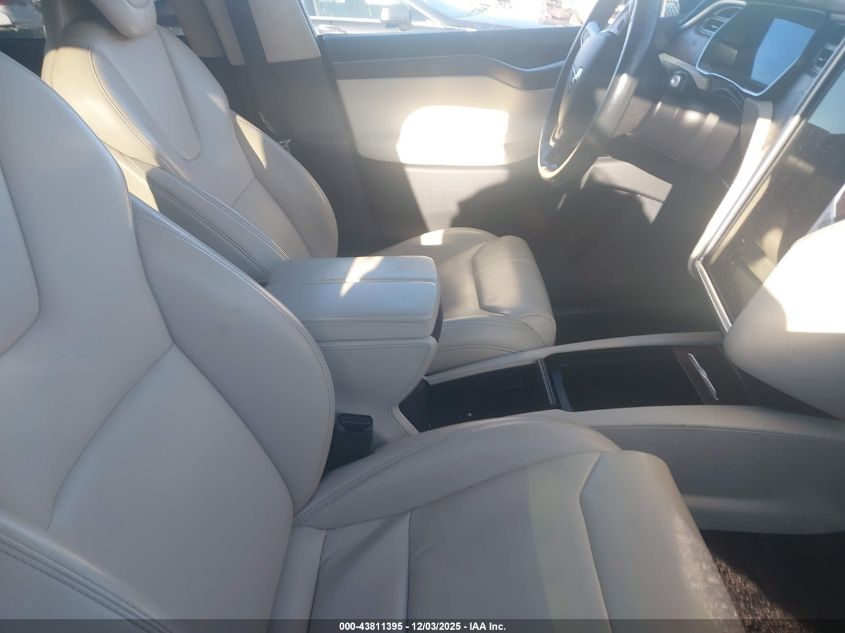 2017 Tesla Model x