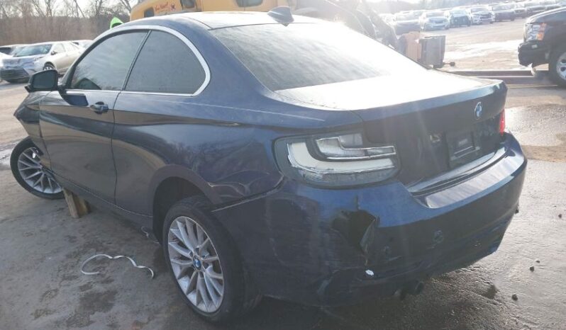 
								2016 BMW 2 series full									