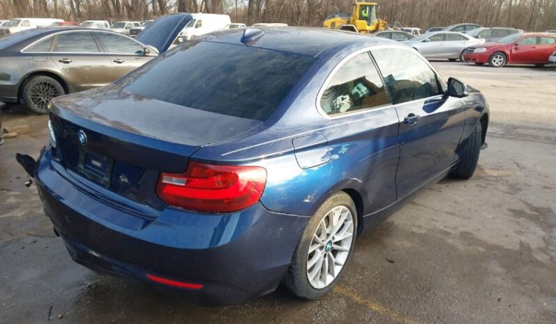 
								2016 BMW 2 series full									