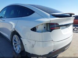 
										2022 Tesla Model x full									
