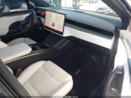 
										2022 Tesla Model x full									