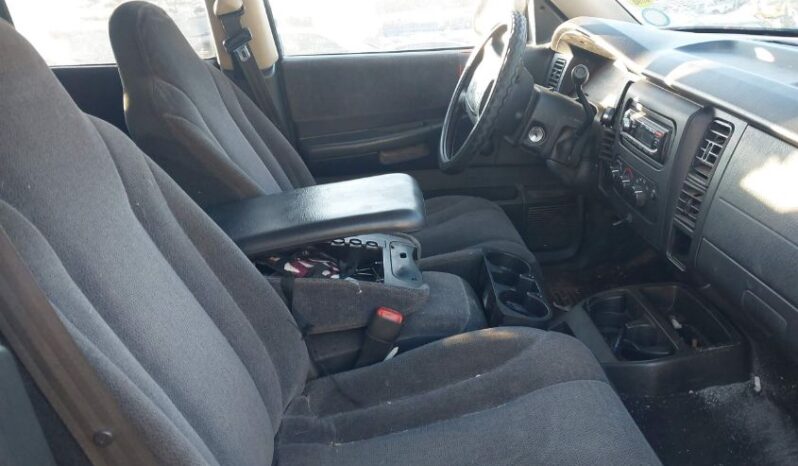
								2003 Dodge Dakota full									