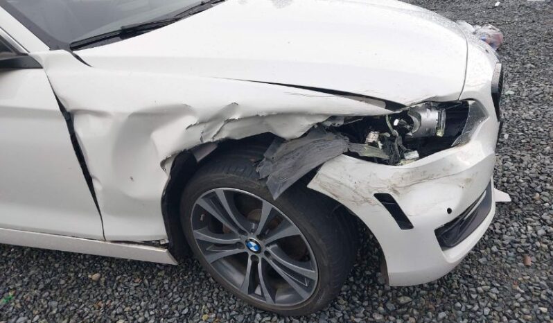
								2015 BMW 2 series full									