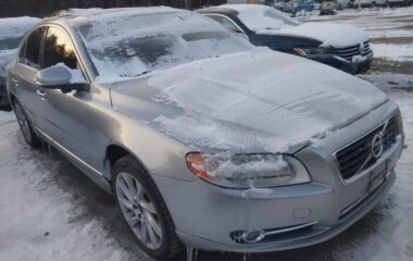 2013 Volvo S80