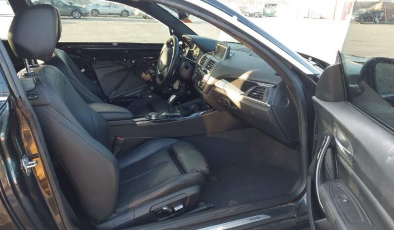 
								2016 BMW 2 series full									