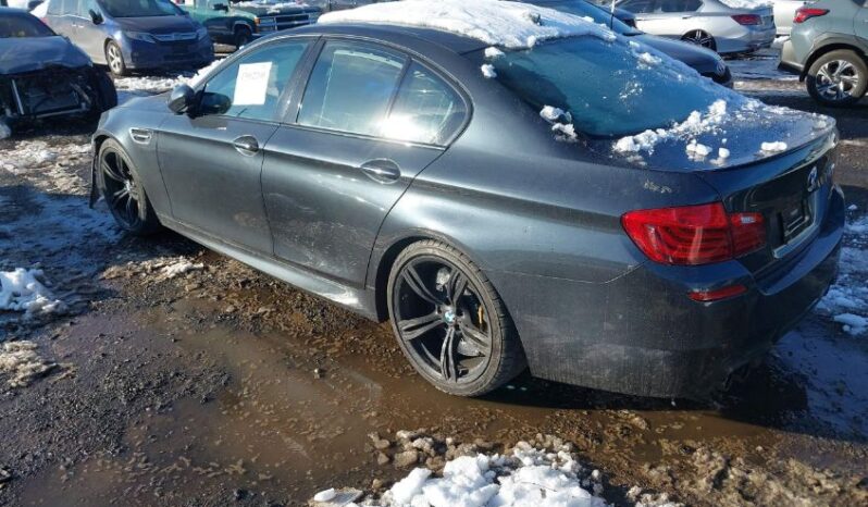 
								2015 BMW M5 full									
