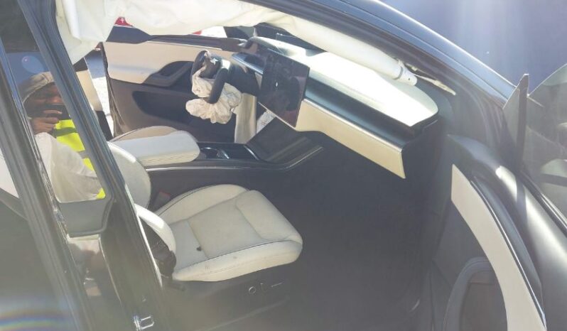 
								2023 Tesla Model x full									