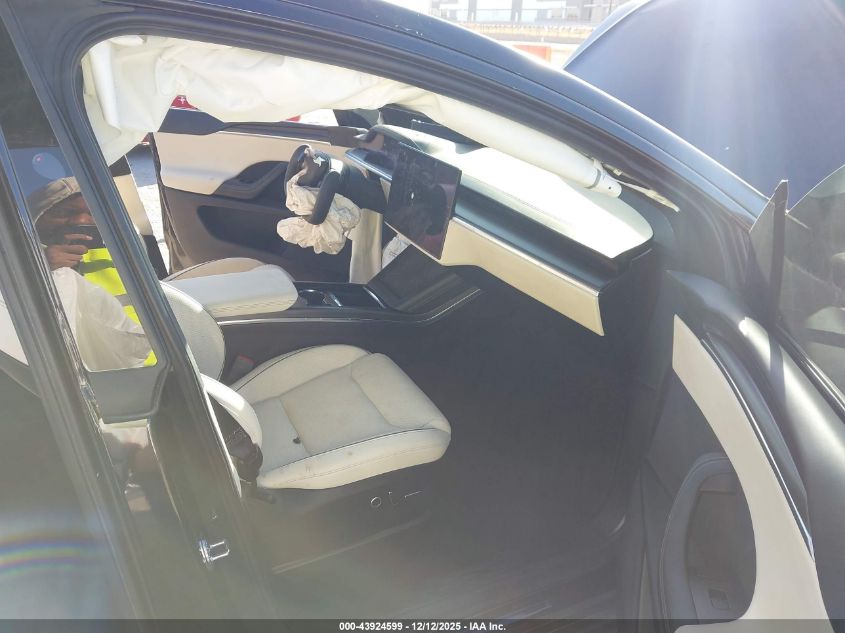 2023 Tesla Model x