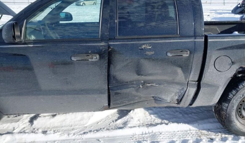 
								2005 Dodge Dakota full									