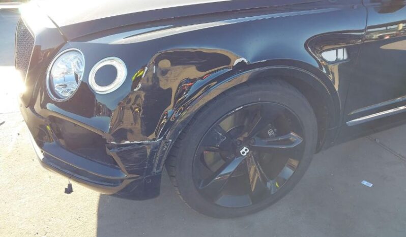 
								2017 Bentley Bentayga full									