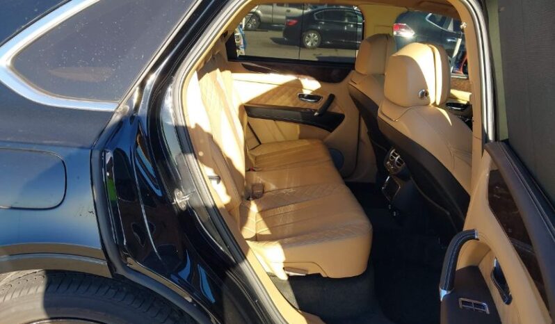 
								2017 Bentley Bentayga full									