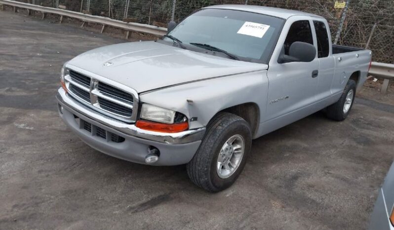 
								1999 Dodge Dakota full									