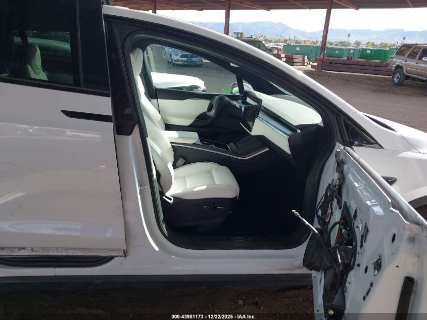 2022 Tesla Model x