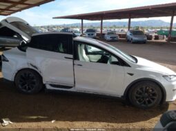 
										2022 Tesla Model x full									