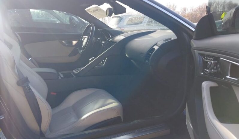 
								2016 Jaguar F-type full									