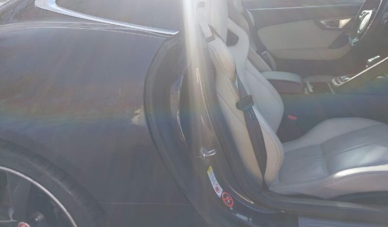 
								2016 Jaguar F-type full									