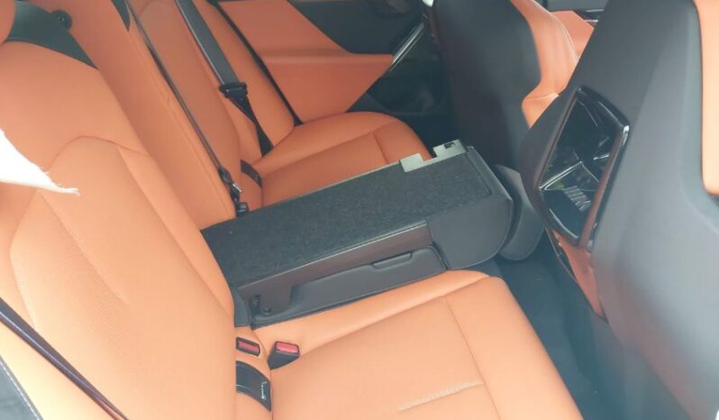 
								2026 BMW M5 full									