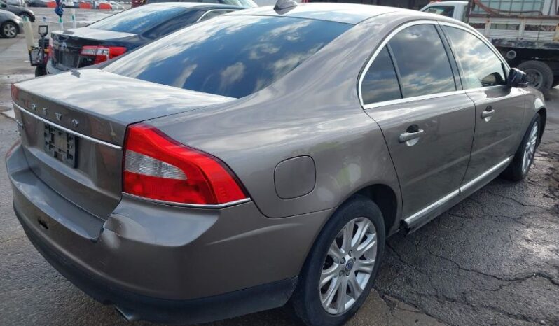
								2011 Volvo S80 full									