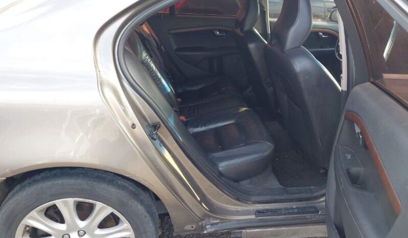 
								2011 Volvo S80 full									