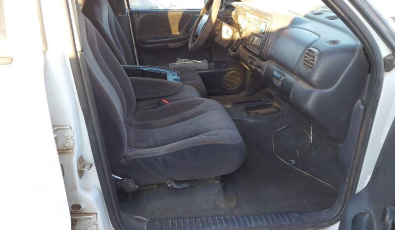 
								2000 Dodge Dakota full									