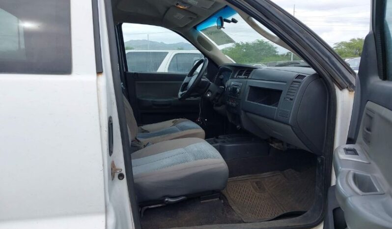 
								2008 Dodge Dakota full									