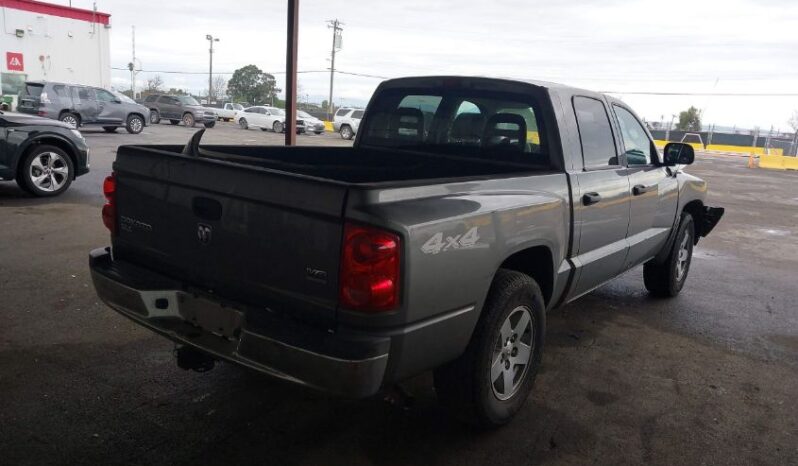 
								2006 Dodge Dakota full									