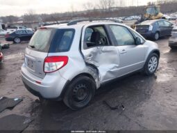 
										2010 Suzuki Sx4 full									