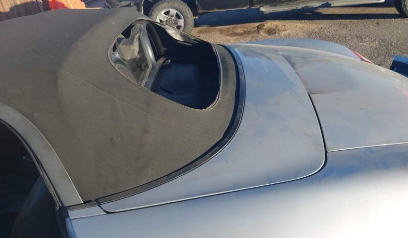 
								2001 Porsche Boxster full									
