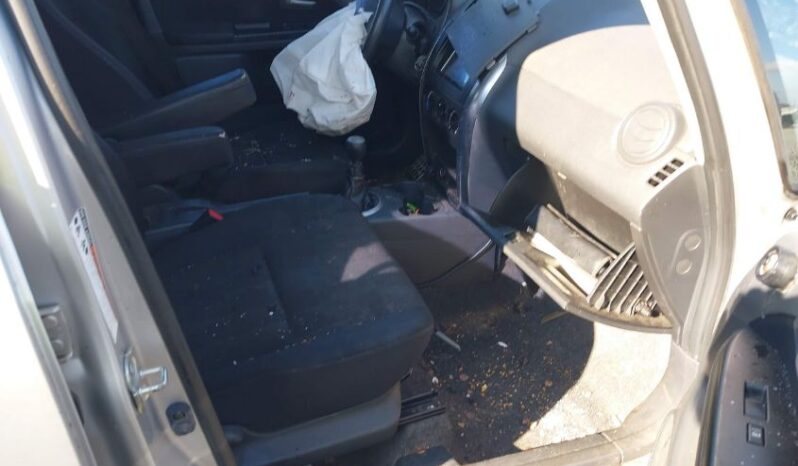 
								2012 Suzuki Sx4 full									